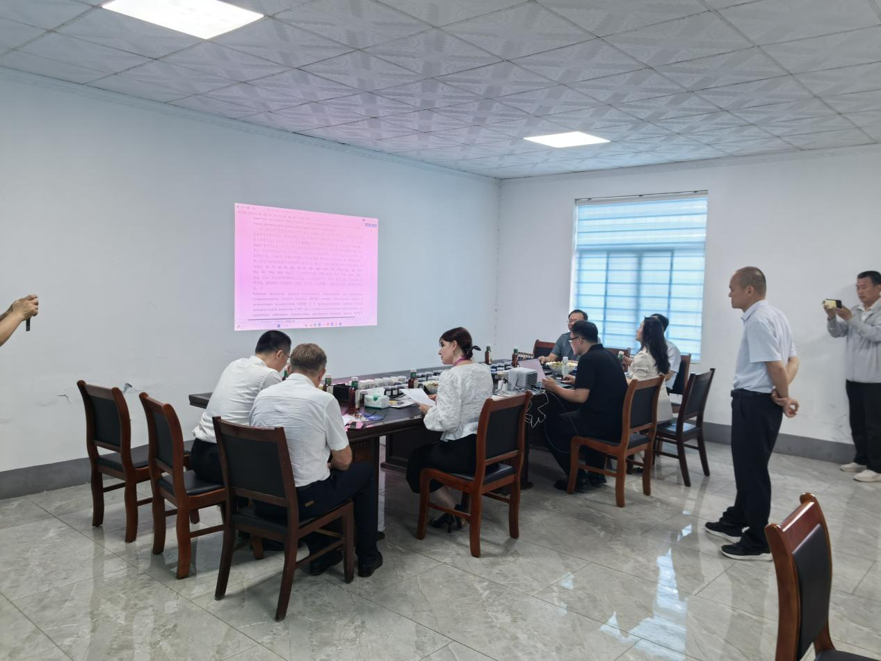 对接交流促发展，携手共进提品质